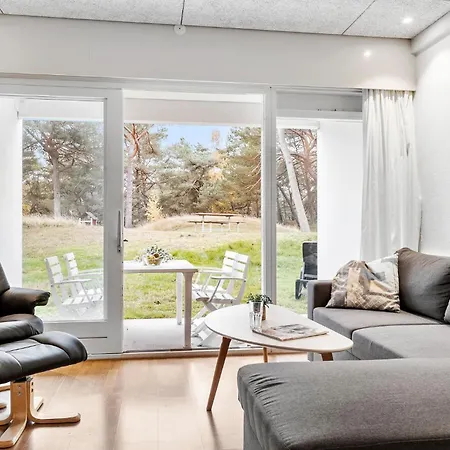 1 Bedroom Lovely In * Нексё