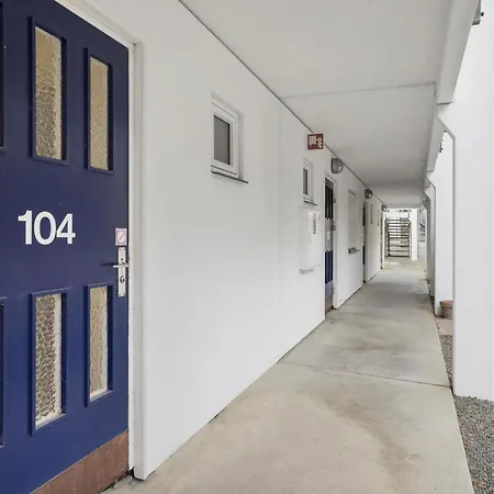 1 Bedroom Lovely In *